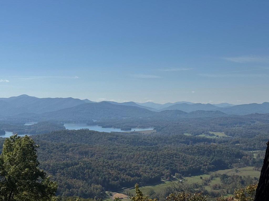 1280 E Double Knobs Drive