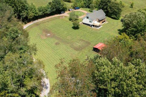 A home in Hayesville