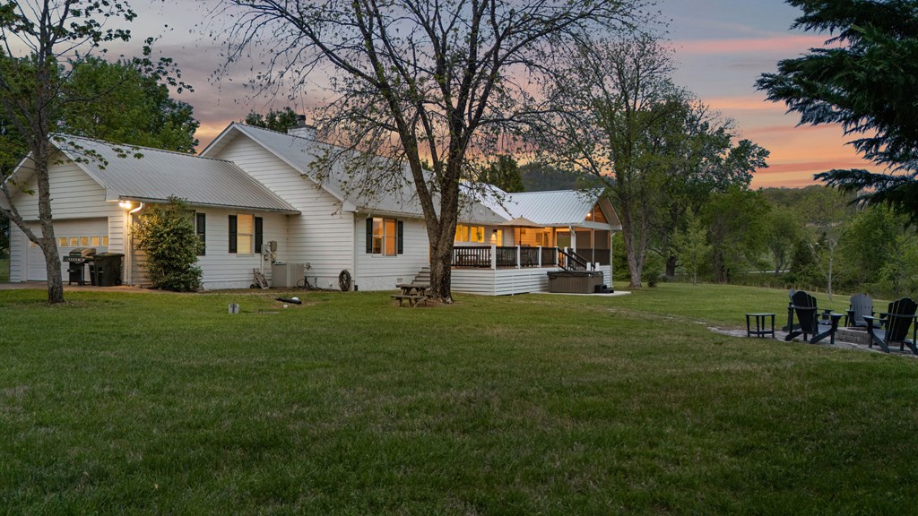 2180 Pine Lake Road