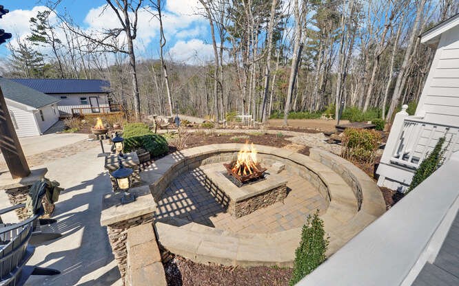 Blairsville, Georgia, 30512, United States, 4 Bedrooms Bedrooms, ,4 BathroomsBathrooms,Residential,Active,2021690