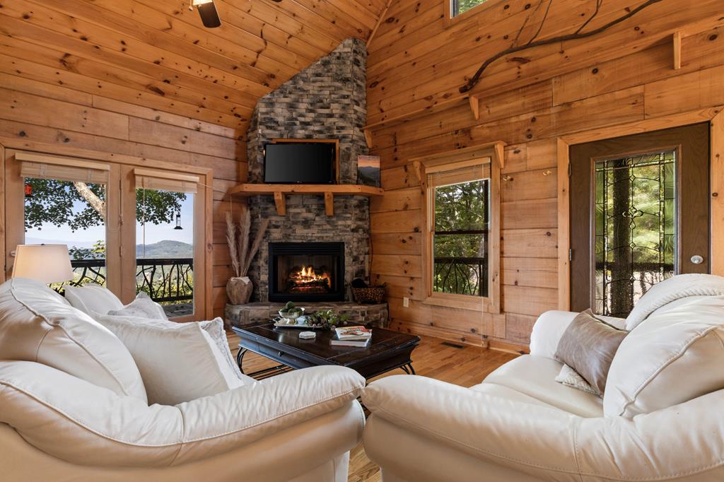 100 Wintermute Drive