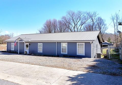 91 Hickory Street Hayesville NC 28904