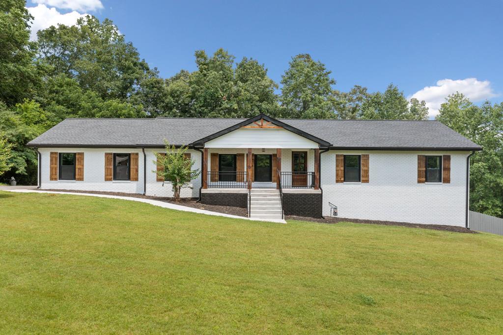 136 Ridgecrest Drive