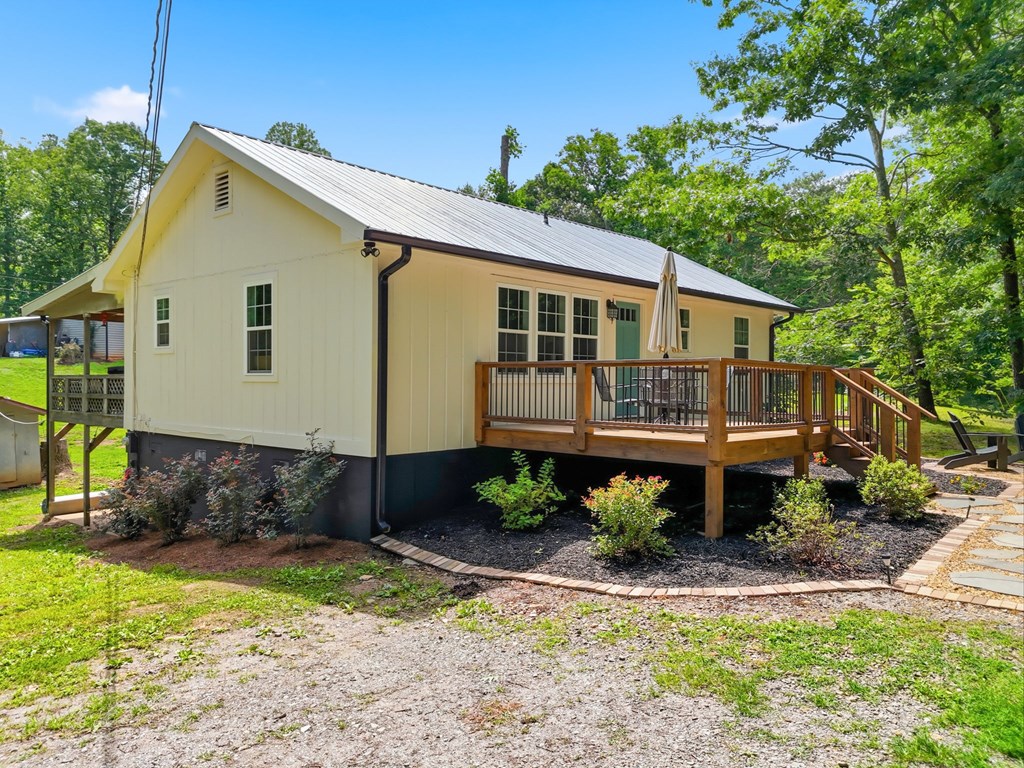 299 E Price Creek