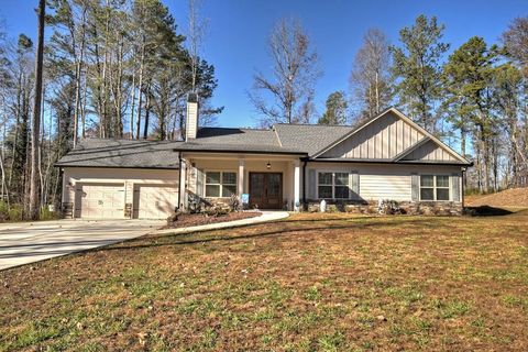 A home in Ellijay