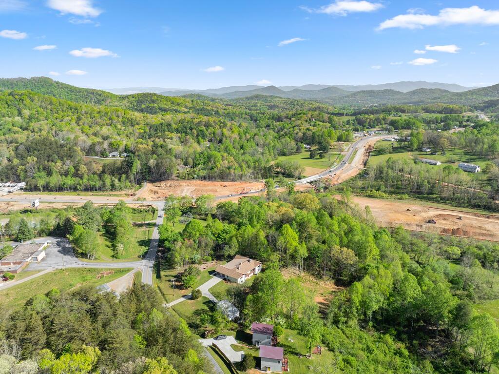 153 Trackrock Gap Road