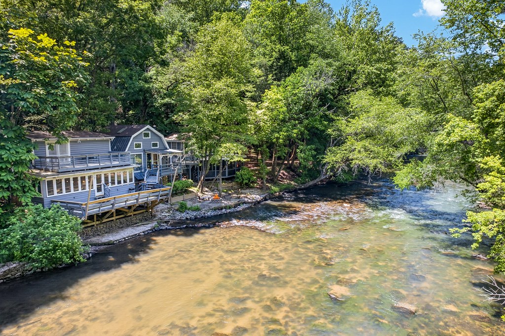 184 Grey Fox Trail