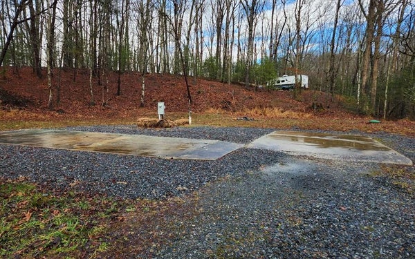 6205 BLUE RIDGE DR, BLUE RIDGE, GA 30513 - Image e5b02a40e21cad23a2f633bcfe3893fb/3365417408