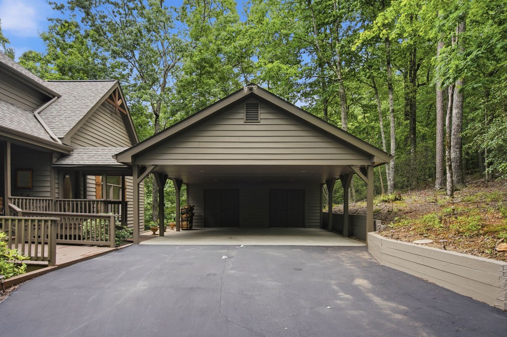 4154 Wilderness Parkway