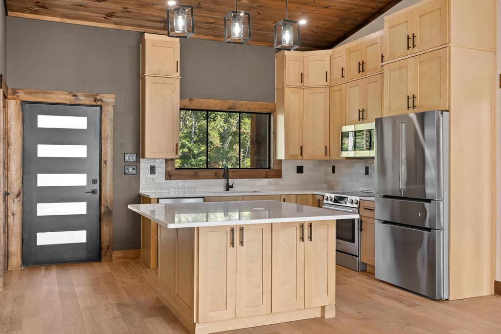 866 Mountain Laurel Ridge