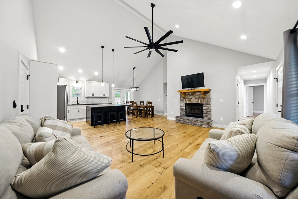 34 Tilly Lane