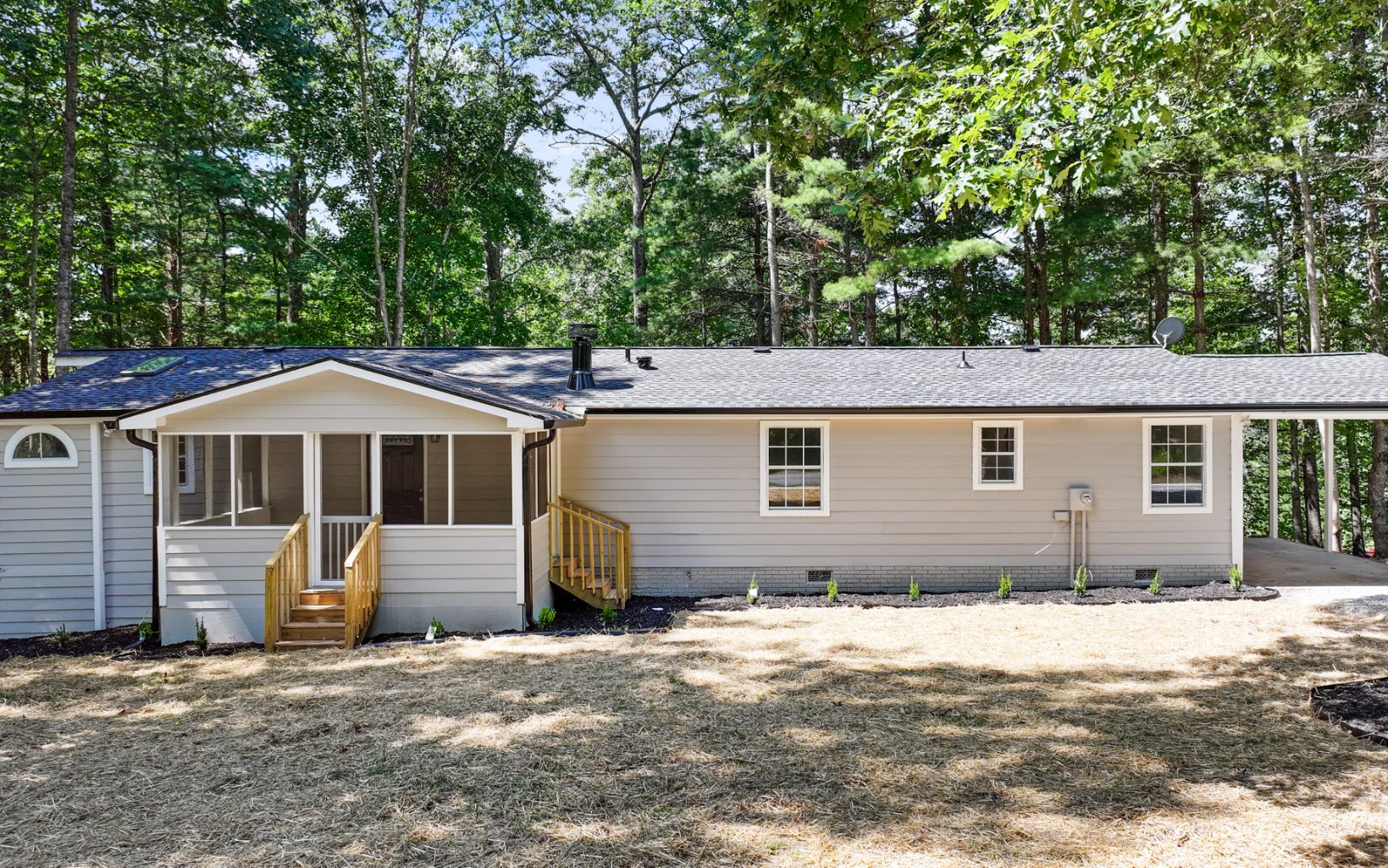 463 Roberts Road