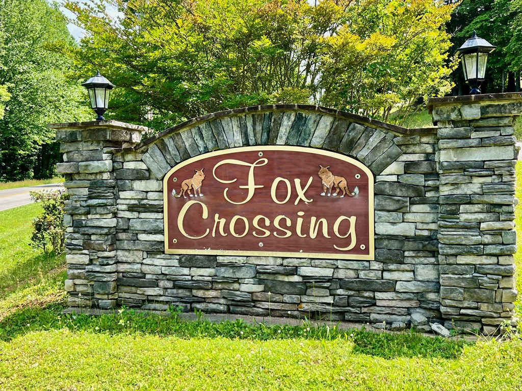 Lot 3 Lower Fox Trail