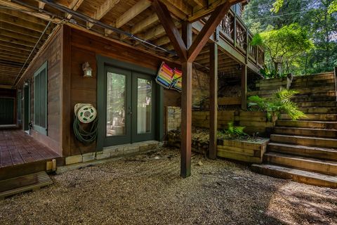 A home in Ellijay