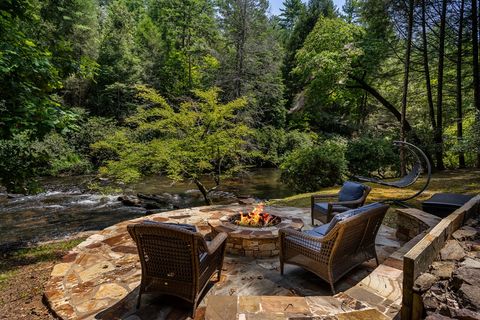 A home in Ellijay