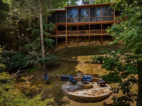 A home in Ellijay