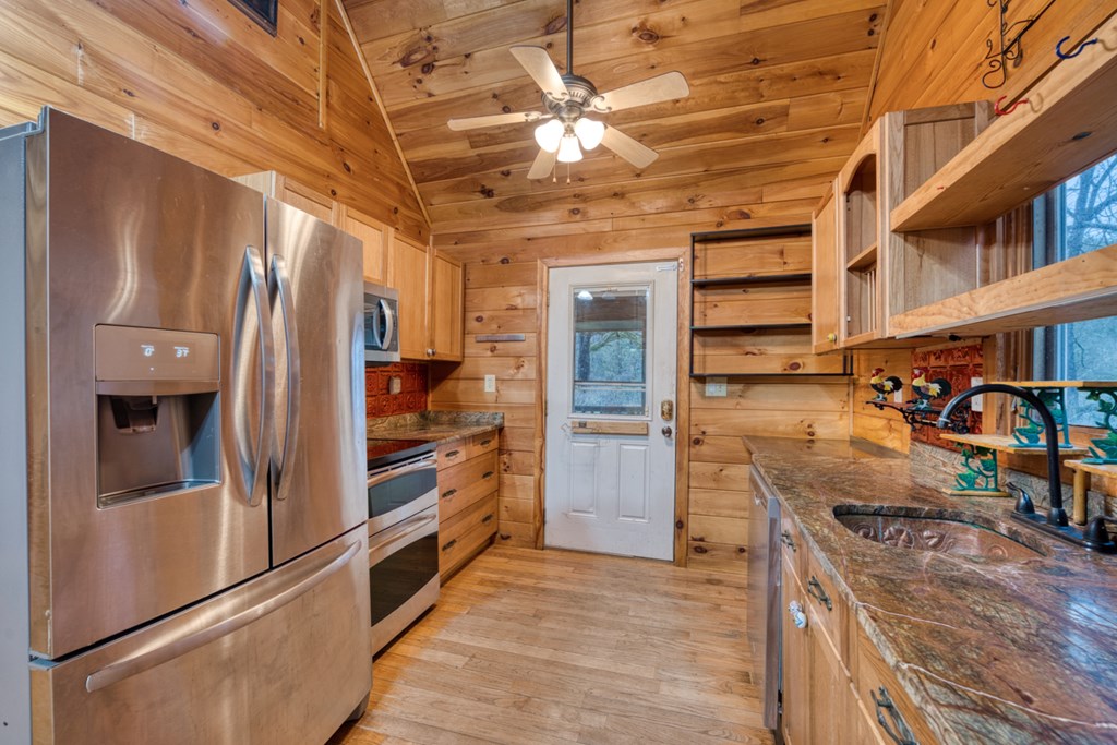 628 Seth Hyatt Road