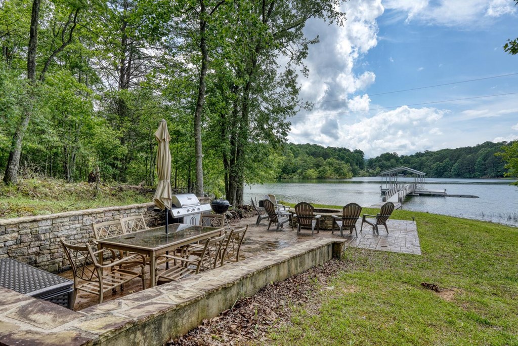 Blairsville, Georgia, 30512, United States, 4 Bedrooms Bedrooms, ,4 BathroomsBathrooms,Residential,Active,2030979