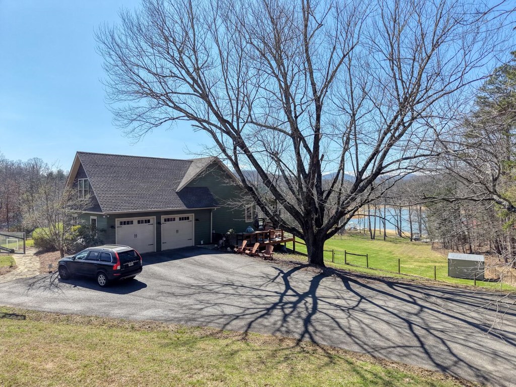 Blairsville, Georgia, 30512, United States, 4 Bedrooms Bedrooms, ,4 BathroomsBathrooms,Residential,Active,2030979