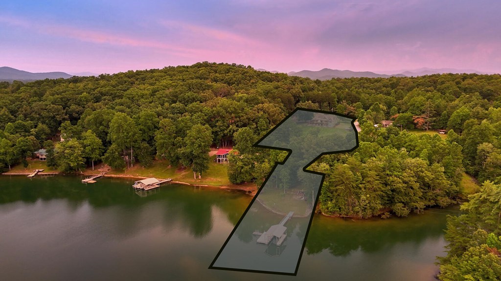 Blairsville, Georgia, 30512, United States, 4 Bedrooms Bedrooms, ,4 BathroomsBathrooms,Residential,Active,2030979