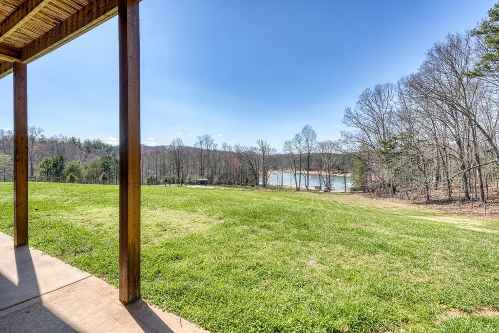Blairsville, Georgia, 30512, United States, 4 Bedrooms Bedrooms, ,4 BathroomsBathrooms,Residential,Active,2030979