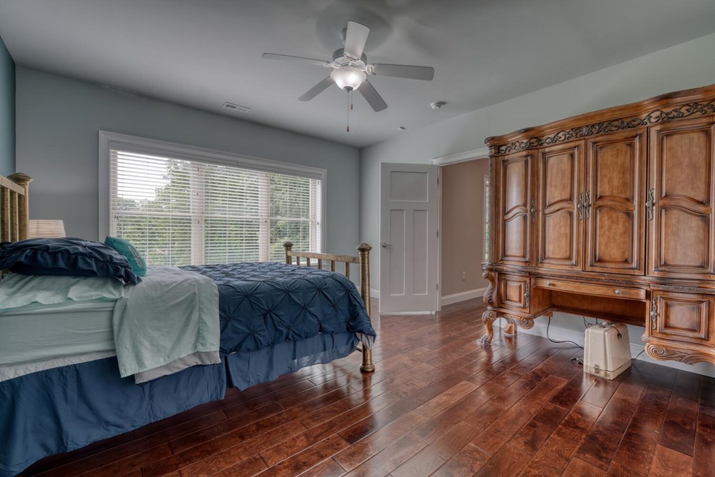 Blairsville, Georgia, 30512, United States, 4 Bedrooms Bedrooms, ,4 BathroomsBathrooms,Residential,Active,2030979