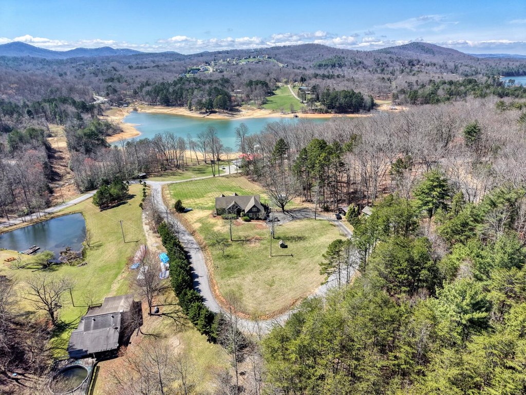 Blairsville, Georgia, 30512, United States, 4 Bedrooms Bedrooms, ,4 BathroomsBathrooms,Residential,Active,2030979