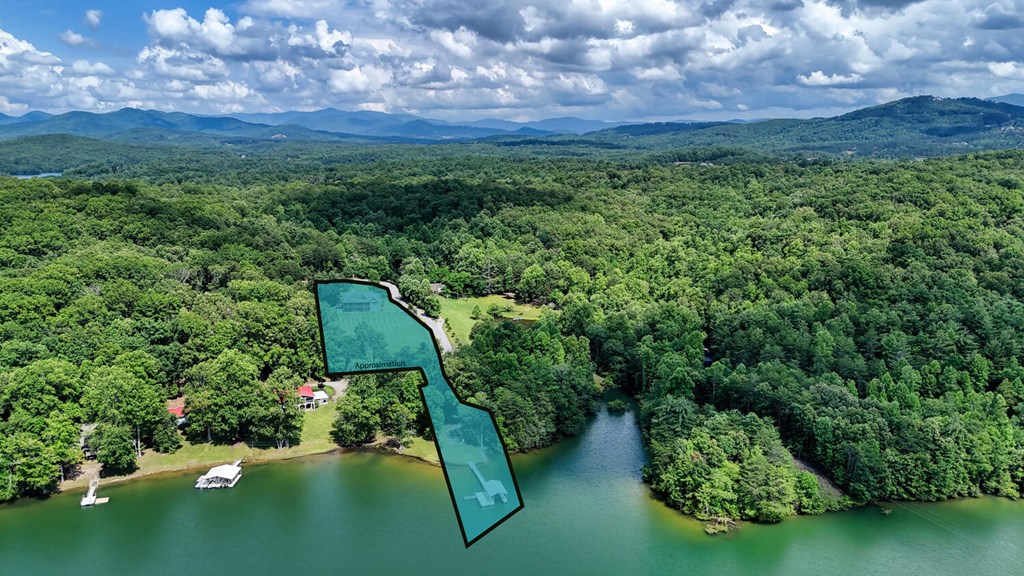 Blairsville, Georgia, 30512, United States, 4 Bedrooms Bedrooms, ,4 BathroomsBathrooms,Residential,Active,2030979