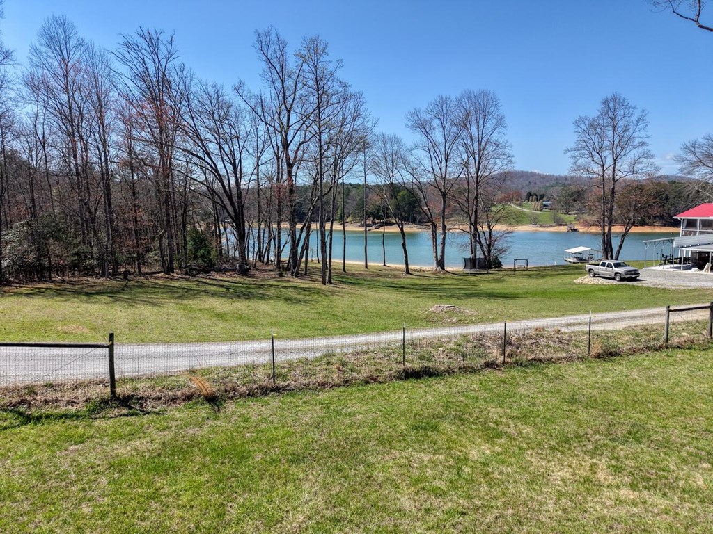Blairsville, Georgia, 30512, United States, 4 Bedrooms Bedrooms, ,4 BathroomsBathrooms,Residential,Active,2030979
