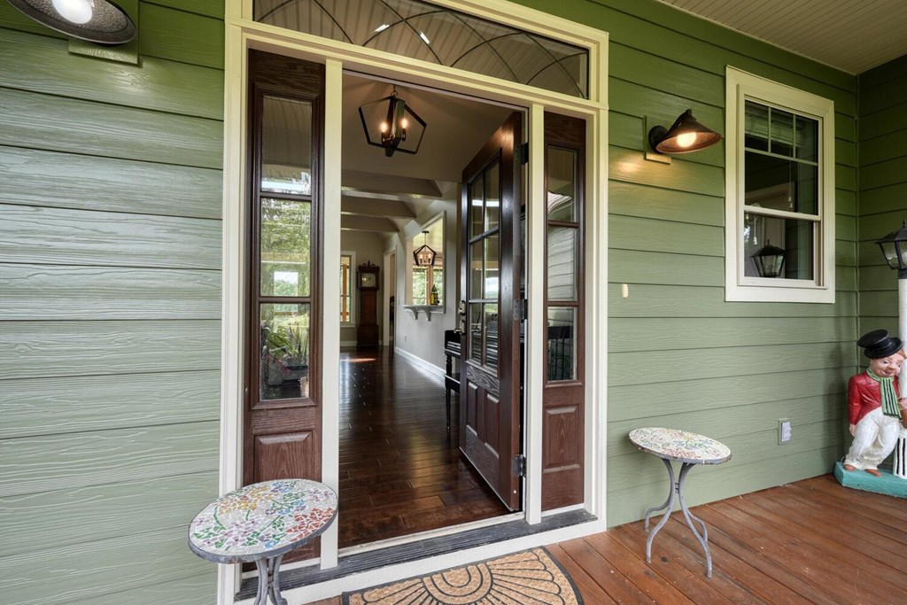 Blairsville, Georgia, 30512, United States, 4 Bedrooms Bedrooms, ,4 BathroomsBathrooms,Residential,Active,2030979
