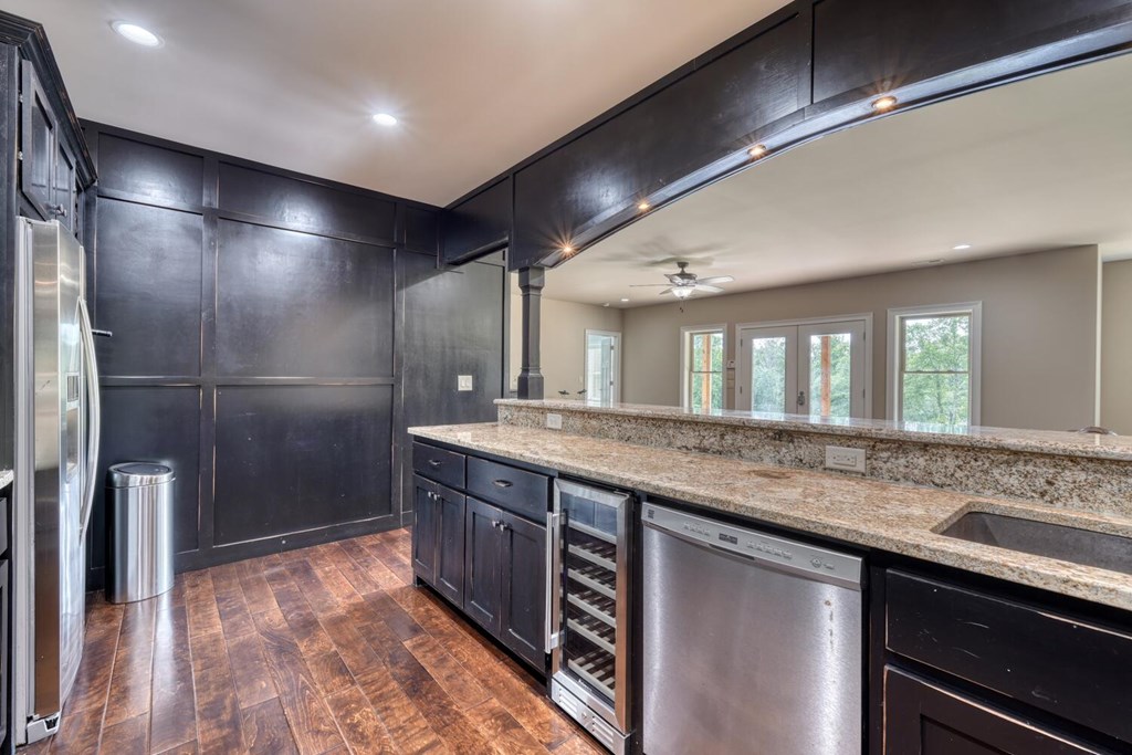 Blairsville, Georgia, 30512, United States, 4 Bedrooms Bedrooms, ,4 BathroomsBathrooms,Residential,Active,2030979