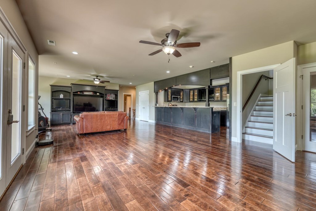 Blairsville, Georgia, 30512, United States, 4 Bedrooms Bedrooms, ,4 BathroomsBathrooms,Residential,Active,2030979