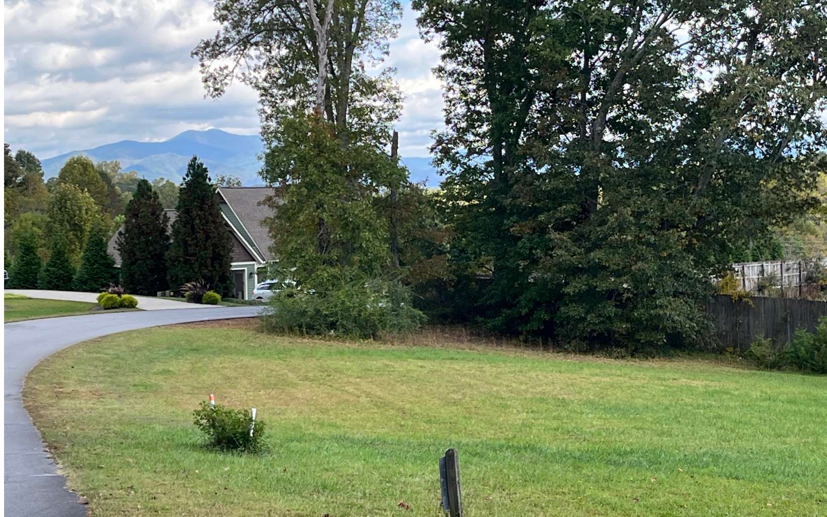 105 Meadow Brooke Lane