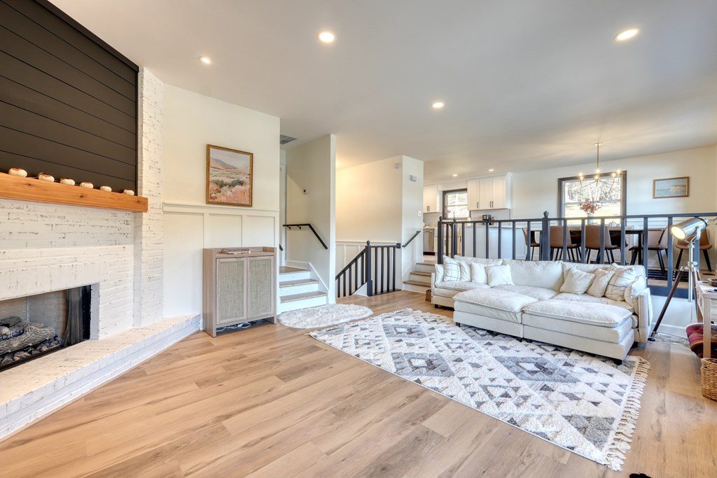 129 Mountain View Lane