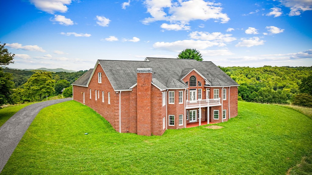 684 Windy Valley Farm Road