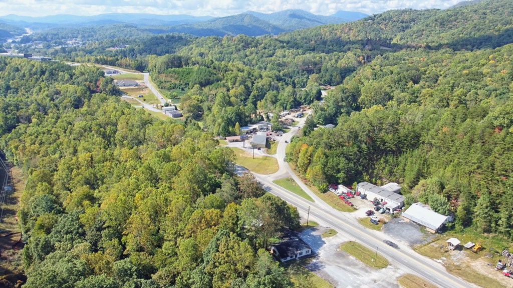1552 Hwy 411n