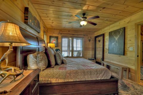 A home in Cherry Log
