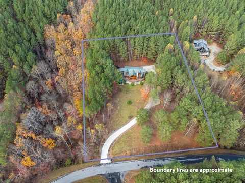 A home in Ellijay