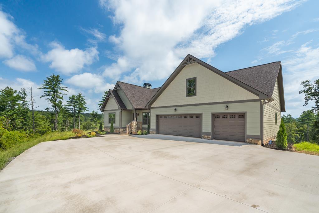 39 Mountaintown Overlook