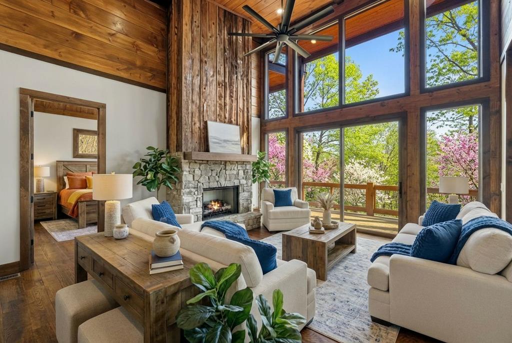 Blue Ridge, Georgia, 30513, United States, 3 Bedrooms Bedrooms, ,4 BathroomsBathrooms,Residential,Active,2034282