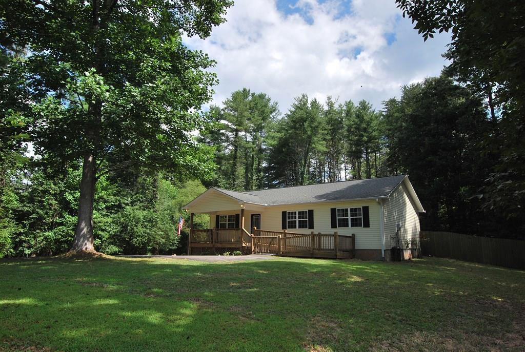 106 Copper Hill Church Ln