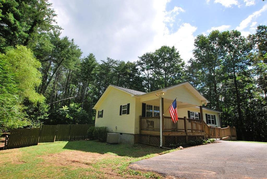 106 Copper Hill Church Ln