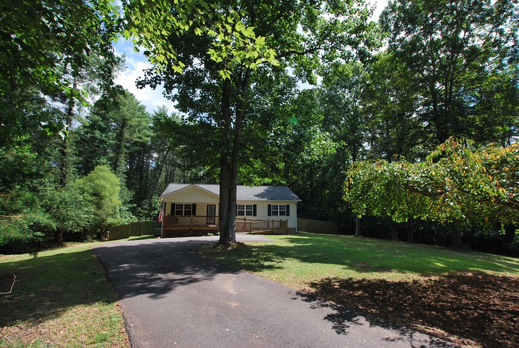 106 Copper Hill Church Ln