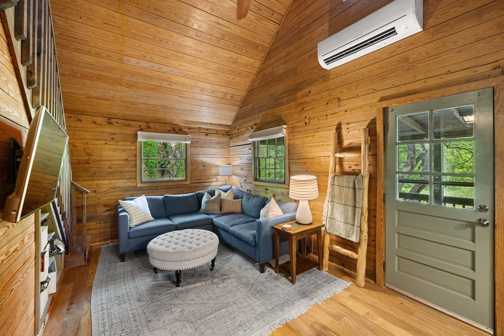 459 Mill Stone Mountain