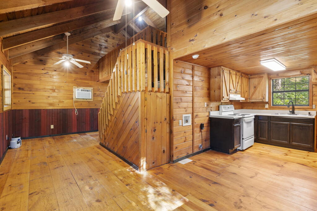255 Back Pine Way