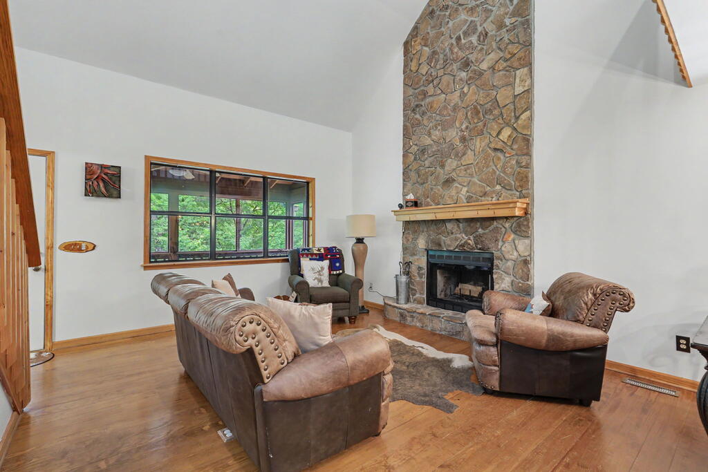 736 Laurel Hill Road