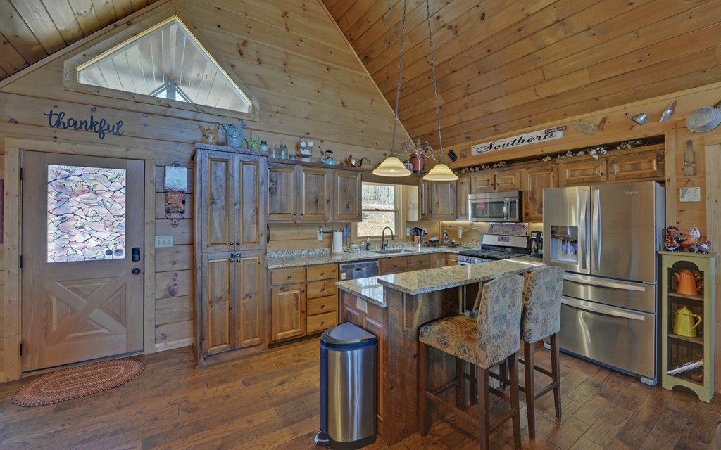 101 Hideaway Trail