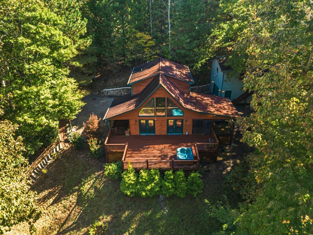 614 Holly Berry Drive