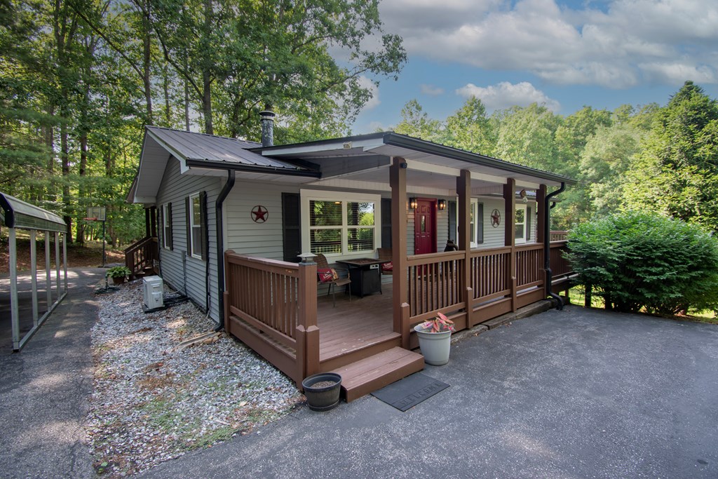 1386 Mulkey Gap Road