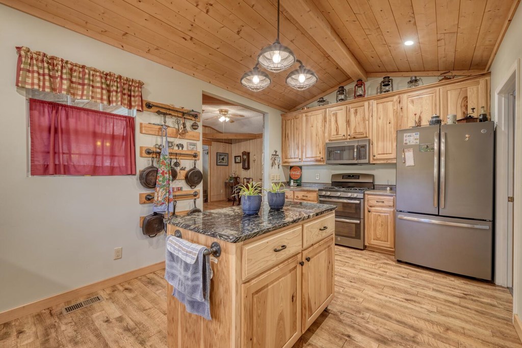 3966 Hickory Nut Drive